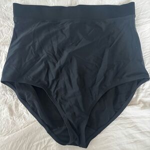 NWOT Size 18 Black High Waisted Swimsuit Bottoms Swim by Cacique Lane Bryant